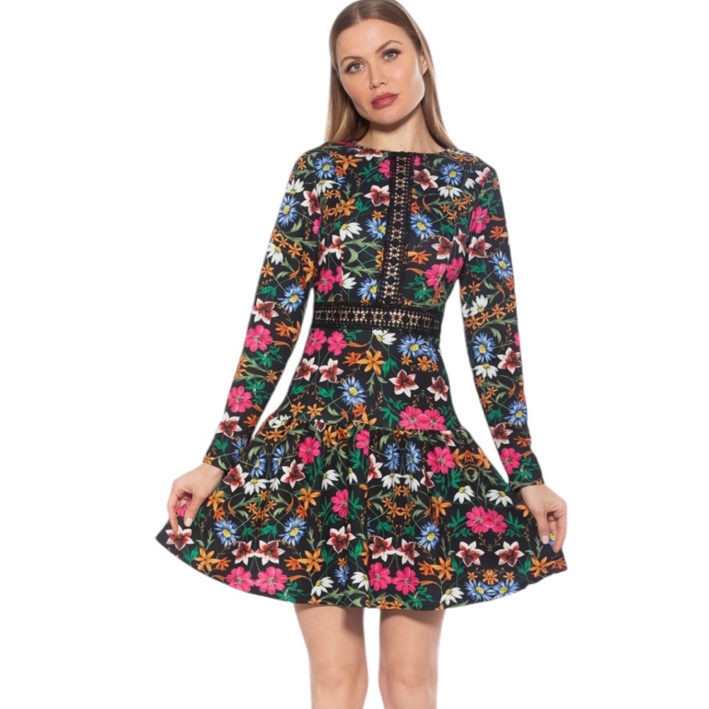NWT Neiman Marcus Alexia Admor floral fit and flare lace trim Alexa mini…